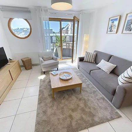 Cosy, Parking Securise - 2 Pers. Apartment Granville